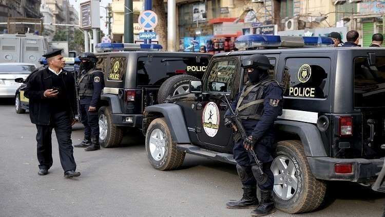 مصر.. شابان يقتلان والدهما بمساعدة من خالهما