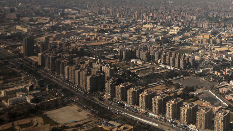 عبد المهدي في أول زيارة للقاهرة