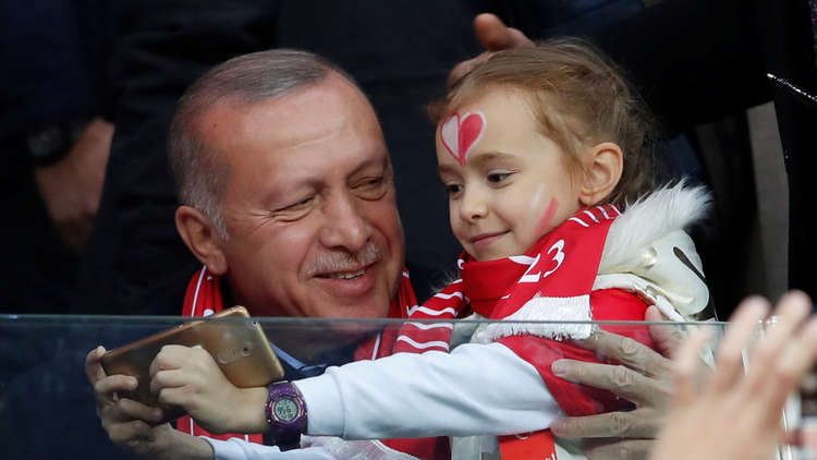 أردوغان والليرة وأوتاد الانتخابات المحلية!