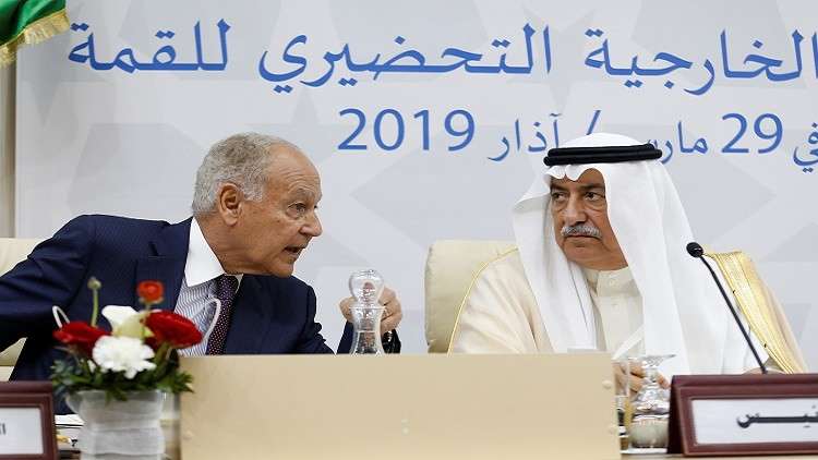 قمة تونس.. ومفاجآت تزيدها ضبابية