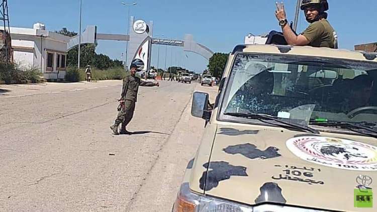 مصدر في "الجيش الوطني الليبي" لـRT: مطار طرابلس تحت سيطرتنا