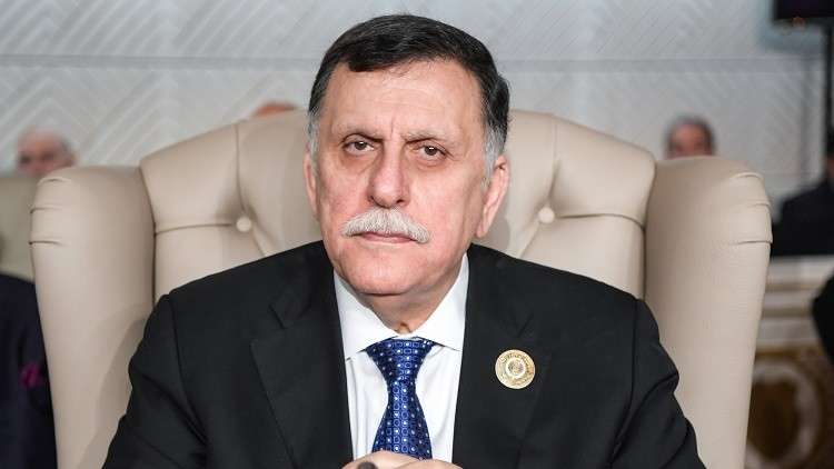 السراج يبحث التطورات الأمنية في ليبيا مع ماكرون