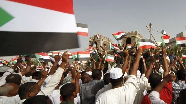 تجمع المهنيين السودانيين يرفض إعلان المجلس العسكري