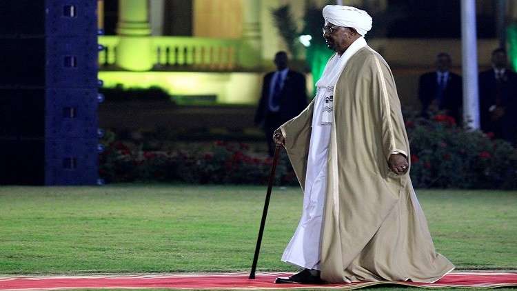 اللحظات الأخيرة من عهد البشير