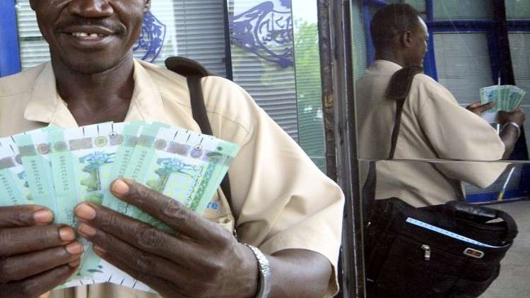 الاقتصاد السوداني بعد إطاحة البشير.. هل سيلتقط أنفاسه ويوقف نزيف الجنيه؟