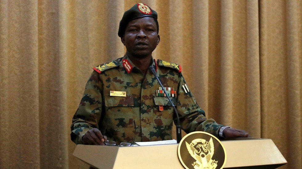 المجلس العسكري الانتقالي في السودان ينفي نبأ زيارة وفد قطري للبلاد