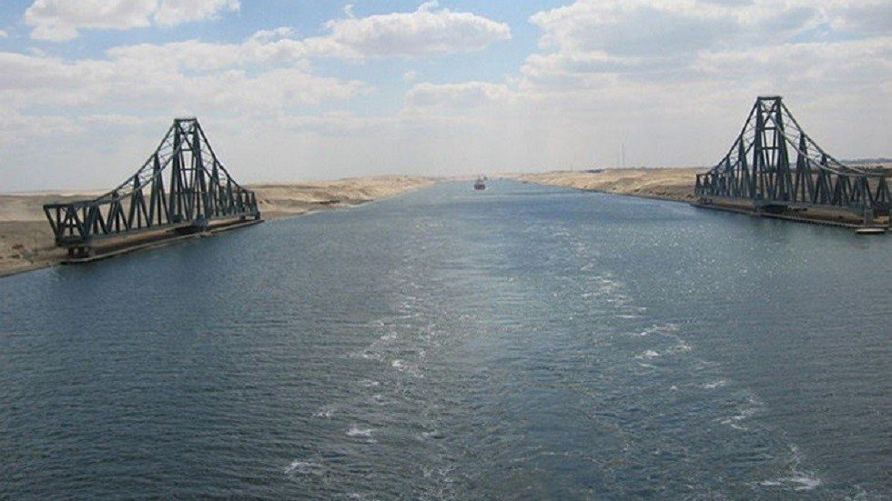 السيسي يصدر قرارا جمهوريا بإنشاء مطار رأس سدر