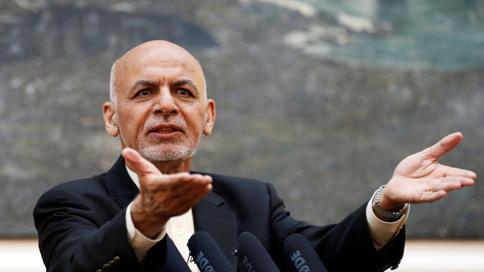 المحكمة العليا في أفغانستان تقرر تمديد ولاية الرئيس غني بسبب إرجاء الانتخابات الرئاسية