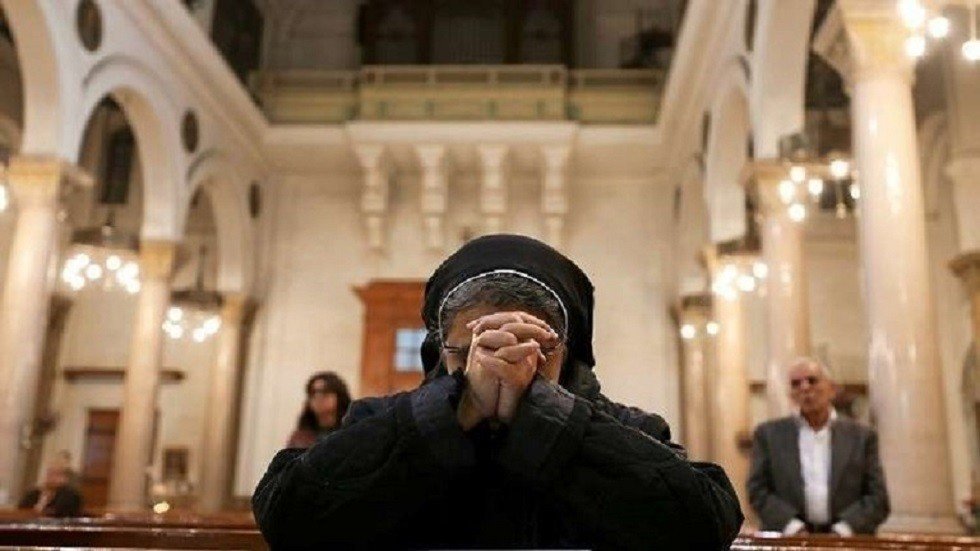 مصر.. كشف سر الكتاب الذي حمله راهب قبطي قبيل الحكم بإعدامه!