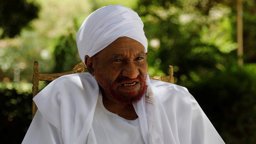 الصادق المهدي: نعارض مقاطعة الحوار مع الانتقالي العسكري