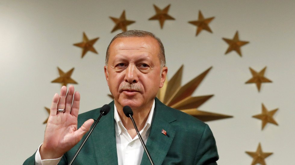 أردوغان: لم ولن نرضخ للإرهاب الاقتصادي