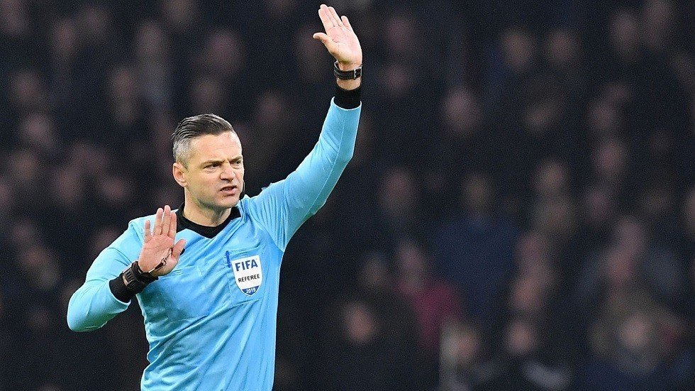صافرة سلوفينية لنهائي دوري أبطال أوروبا