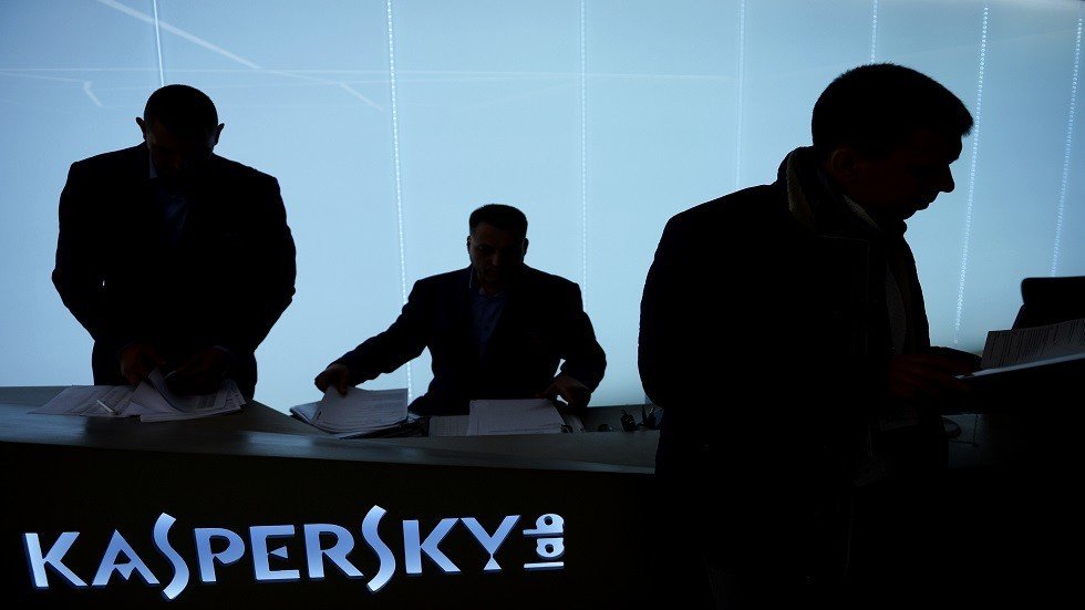 75% من المؤسسات الحكومية تنتقل عام 2021  إلى البرمجيات الروسية الصنع