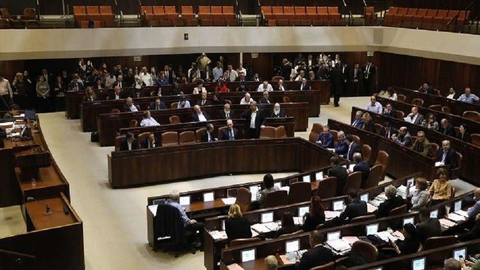 الكنيست يصوت على حل نفسه والذهاب إلى انتخابات بعد فشل نتنياهو بتشكيل الحكومة 