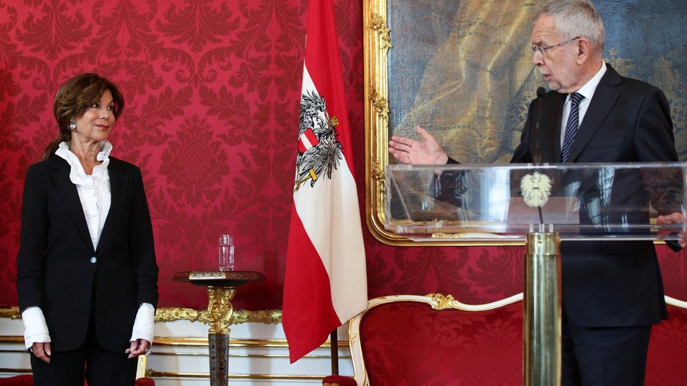 لأول مرة.. تعيين امرأة في منصب مستشار النمسا