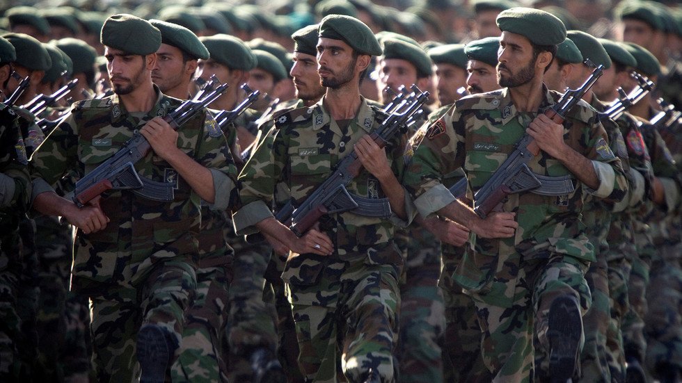 الحرس الثوري: أي تحرك إسرائيلي ضد إيران سيواجه بقصفها بالصواريخ