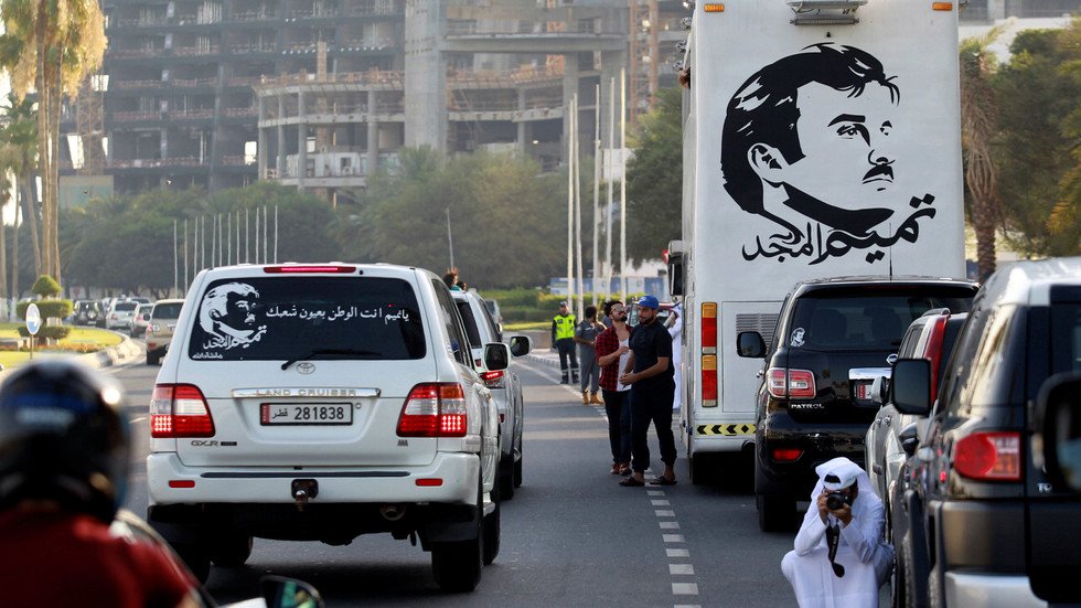 بلومبرغ: حملة مقاطعة قطر فشلت والدوحة منخرطة في السباق الإقليمي للوساطة بين واشنطن وطهران