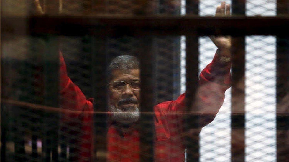 الكشف عن سبب وفاة الرئيس المصري الأسبق محمد مرسي والأمراض التي عانى منها