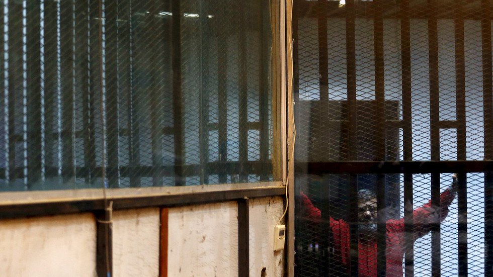 مصادر لـRT: اعتقال عدد من شباب قرية الرئيس الراحل مرسي بعد دعوتهم للتظاهر
