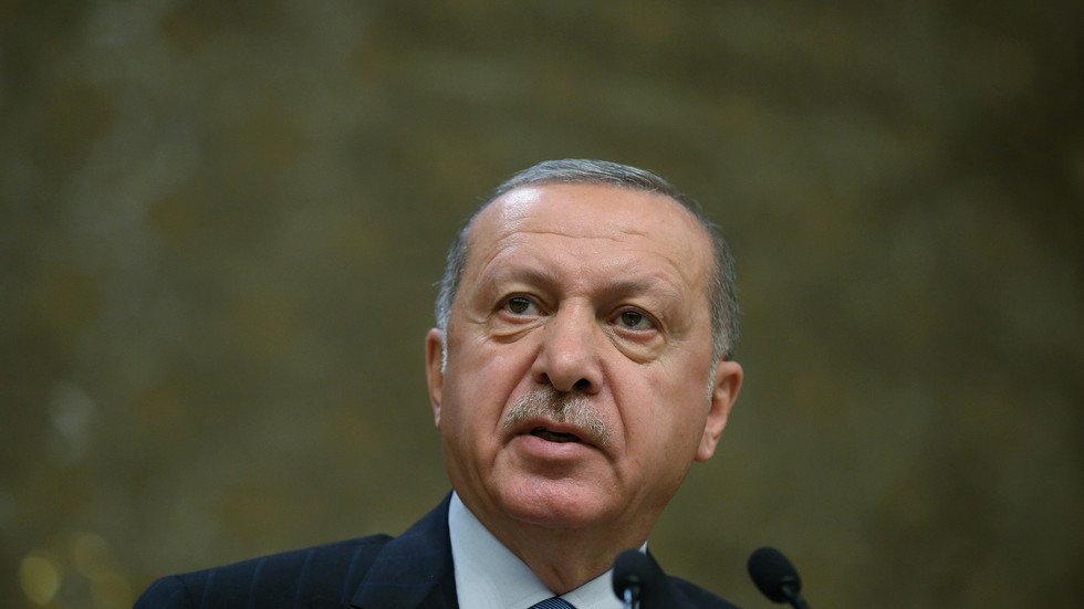 أردوغان: مرسي قتل ولم يمت بشكل طبيعي 