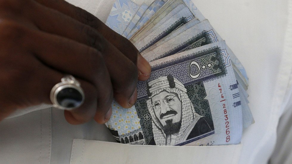 الإقامة الدائمة في السعودية "في متناول اليد" 