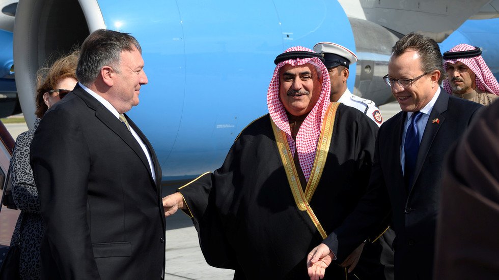 وزير خارجية البحرين في أول حوار مع التلفزيون العبري: إسرائيل باقية ولديها الحق في الدفاع عن نفسها