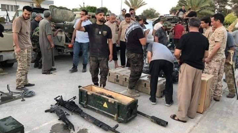 من داخل غرفة قيادة  العملية العسكرية التابعة للجيش الليبي في غريان!
