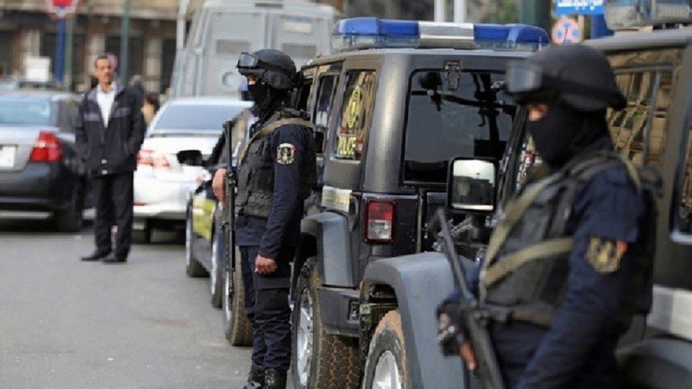 مصر.. طائرة تجسس تصور سيدات داخل غرف نومهن والأمن يضبط الفاعل