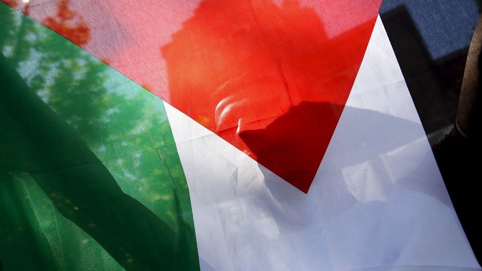 بلدة فلسطينية تغير اسم أحد شوارعها من "البحرين" إلى اسم رئيس مجلس الأمة الكويتي