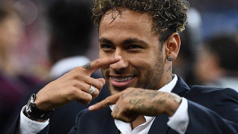شاهد.. نيمار ينشر فيديو مع شعار برشلونة