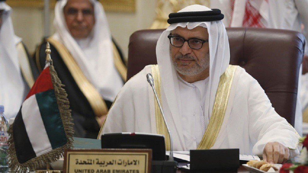 قرقاش يعلق على بيان الدول الست بخصوص ليبيا 
