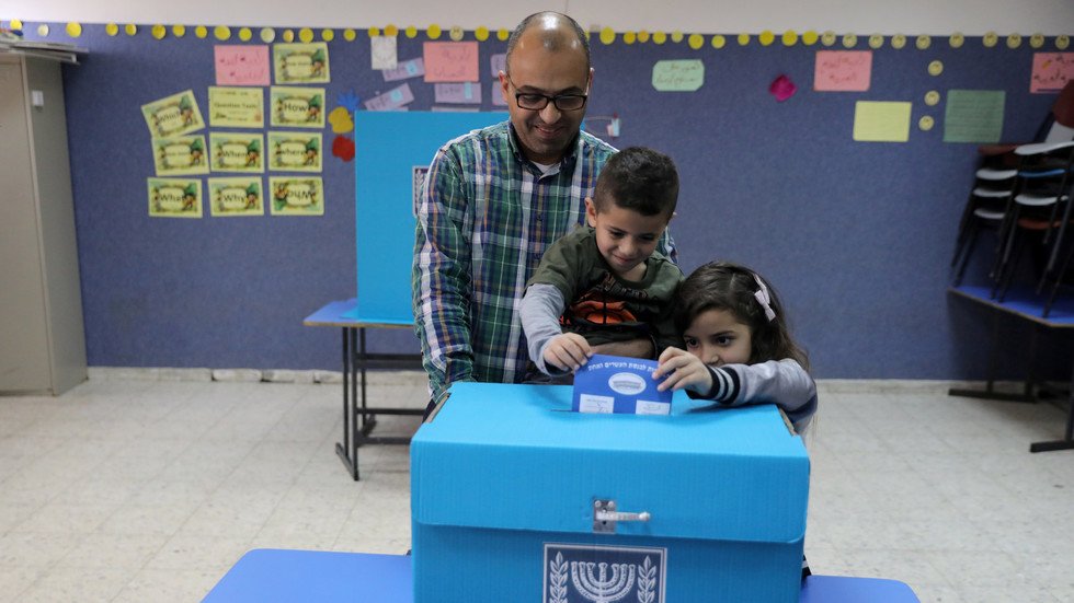 انتخابات إسرائيل.. الحزب العربي الأخير ينضم إلى قائمة مشتركة جديدة