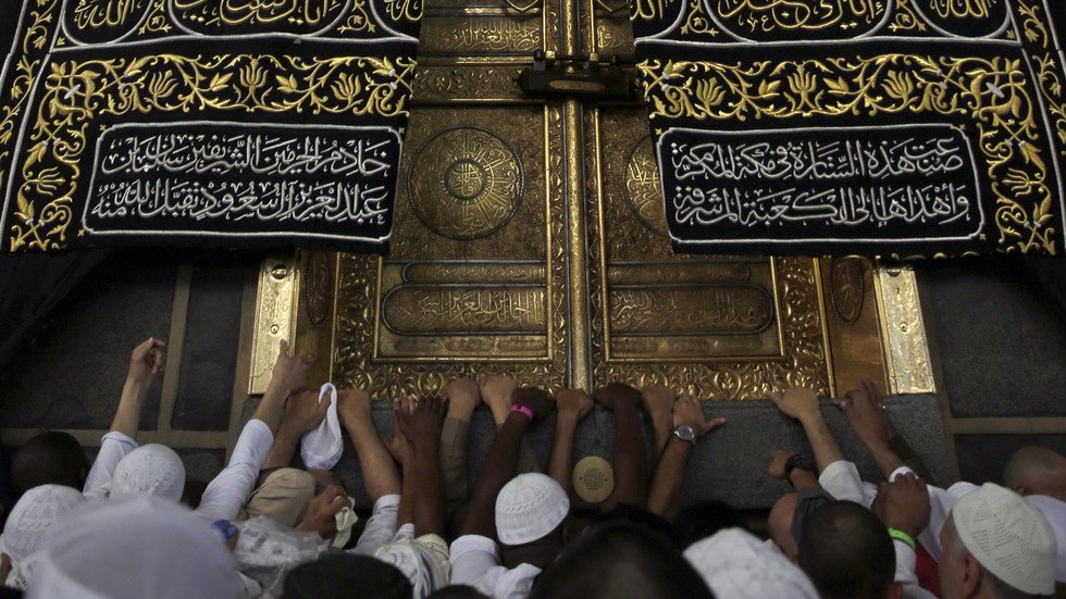وصول أكثر من مليون حاج إلى السعودية