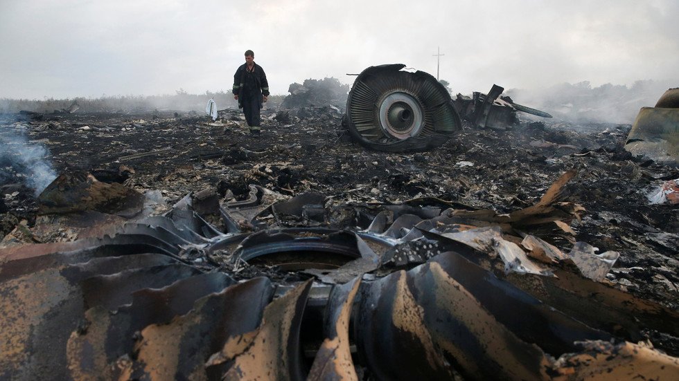 محقق ألماني يكشف أدلة مهمة حول كارثة "MH17" لكن هولندا ترفض تسلمها