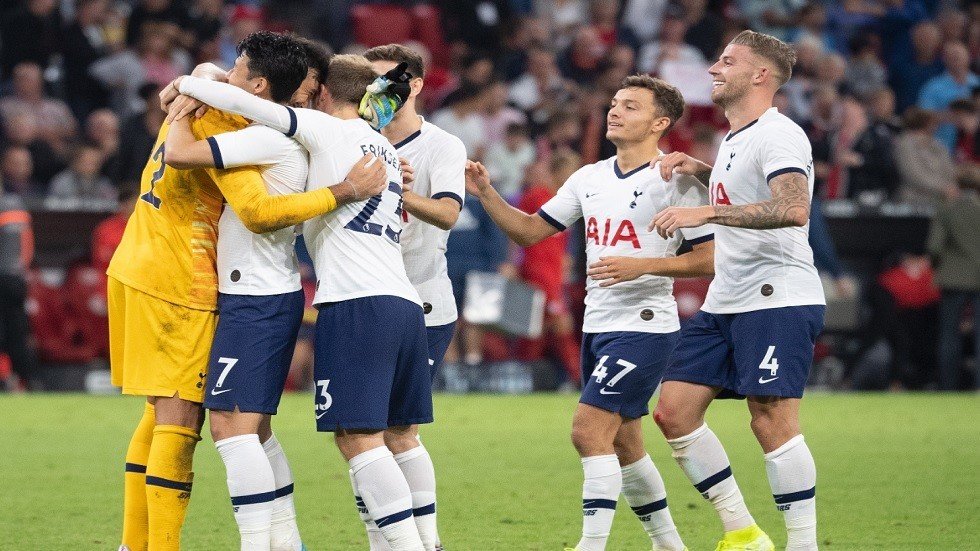 توتنهام يتوج بلقب كأس "أودي" الودية