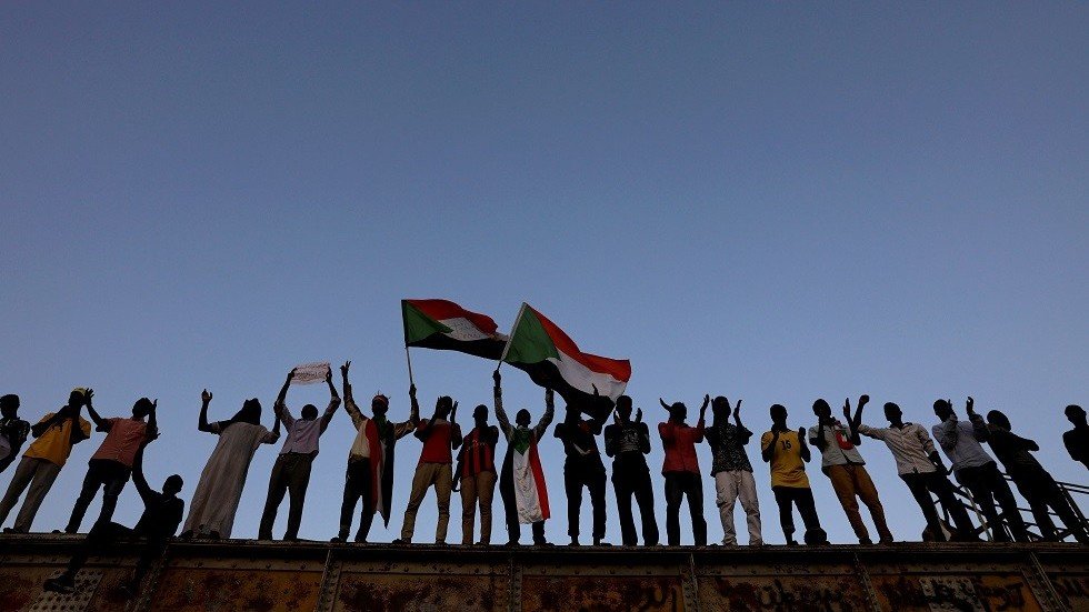 RT تنشر أهم ما ورد بالاتفاق الدستوري في السودان