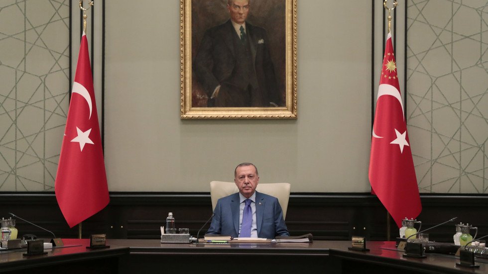 أردوغان: إذا لم تفعل تركيا ما يجب فعله اليوم شمال سوريا ستدفع ثمنا باهظا لاحقا