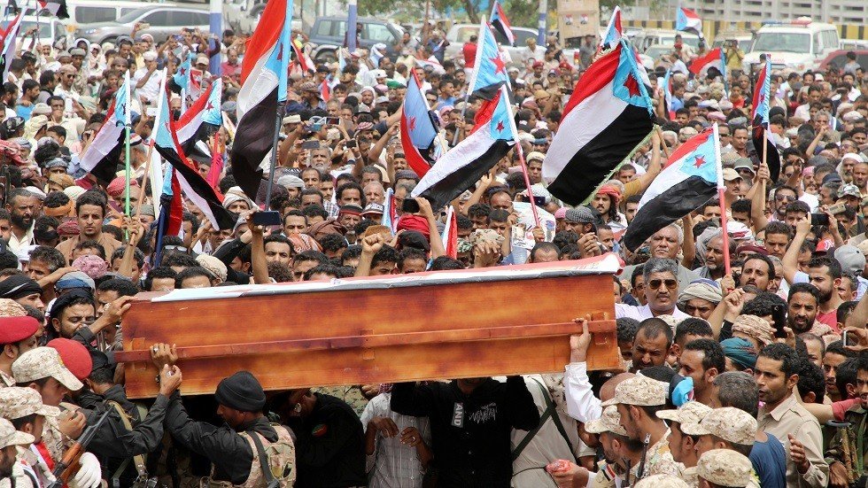 عدن.. 3 قتلى باشتباكات في محيط قصرالمعاشيق الرئاسي