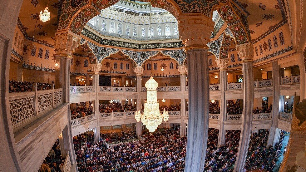 صلاة عيد الأضحى المبارك من جامع موسكو الكبير