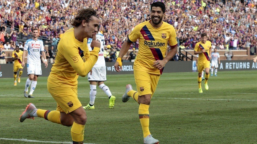 شاهد.. برشلونة يدك شباك نابولي برباعية