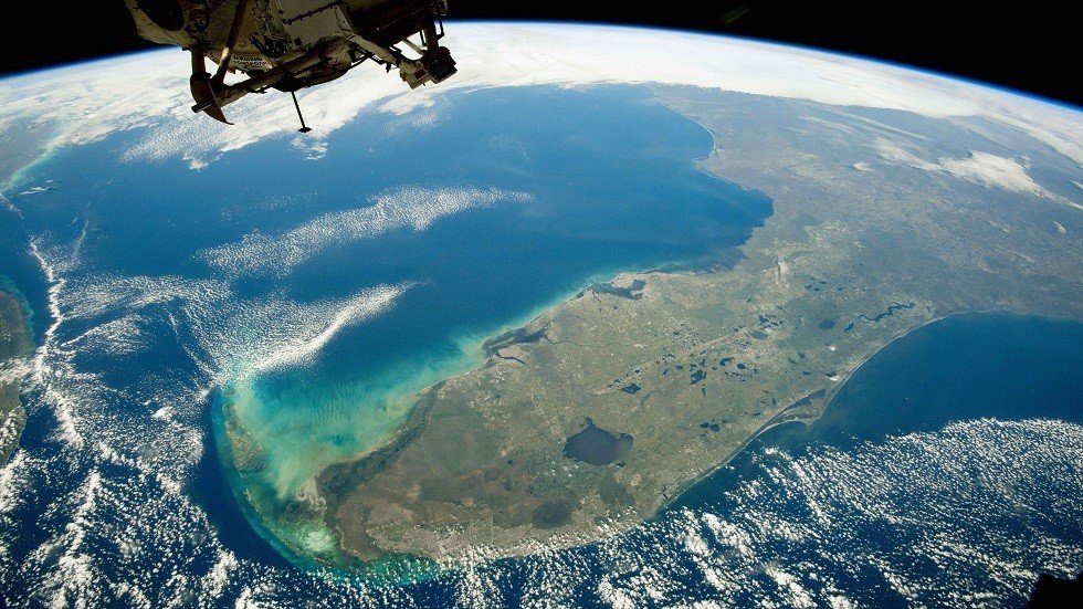 مناخ الأرض يؤثر في أجواء الفضاء
