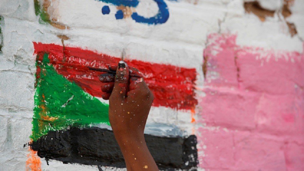 قوى الحرية والتغيير في السودان تختار عضوا قبطيا للمجلس السيادي