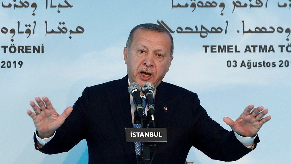 أردوغان عن رؤساء البلديات المعزولين: خدموا الإرهابيين وليس الشعب
