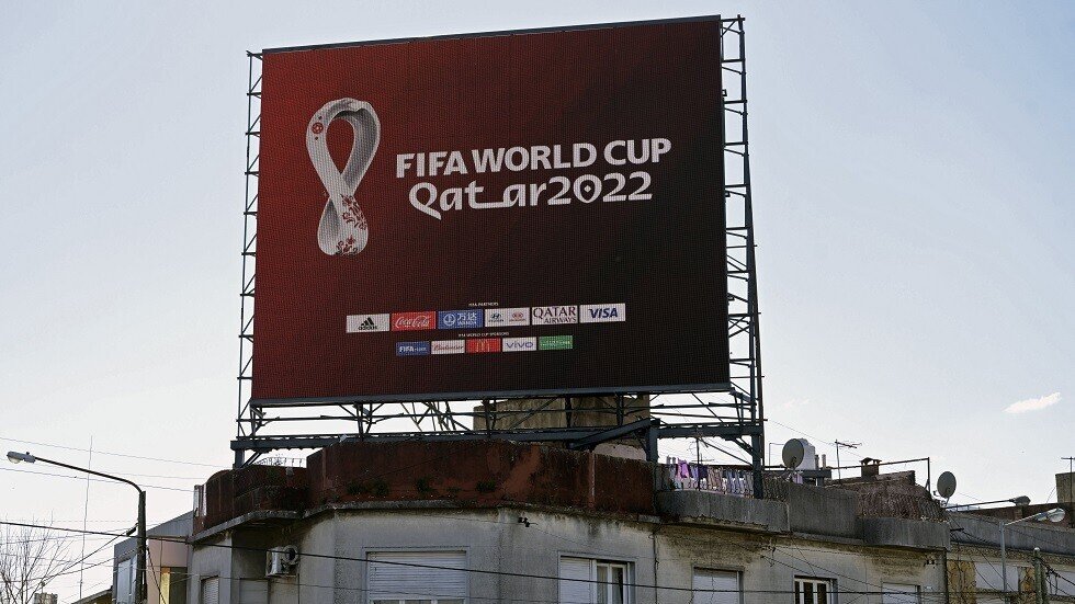 "الفيفا" يعلن نقل بعض مباريات تصفيات مونديال قطر 2022 مجانا