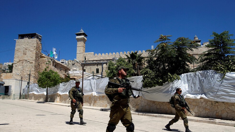 رئيس الكنيست يدعو إلى ضم الخليل لإسرائيل.. ونتنياهو: 