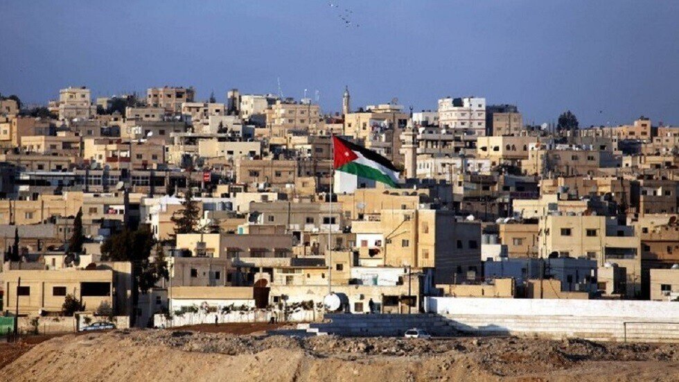 الأردن.. حقيقة فتى عاش 14 عاما على أنه أنثى