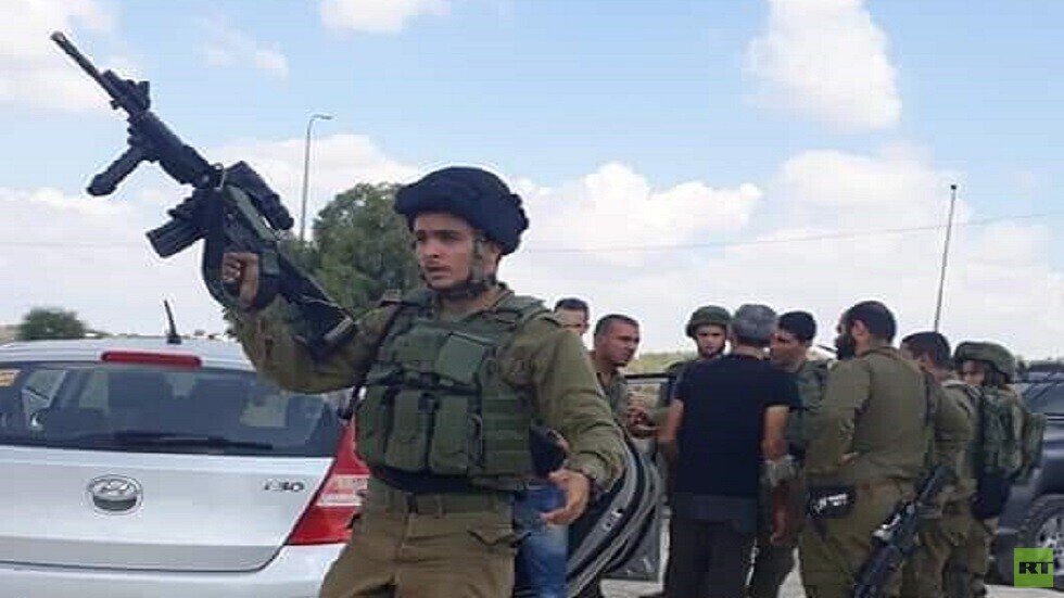 إصابة إسرائيليين بجروح جراء عملية طعن في الضفة الغربية