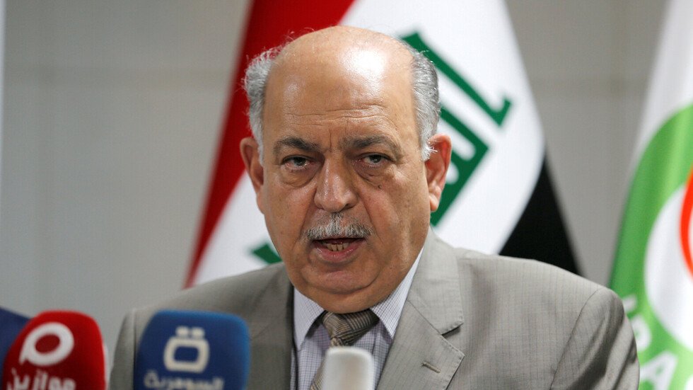 وزير النفط العراقي يعلل سبب رفع إنتاج النفط في الأشهر الماضية