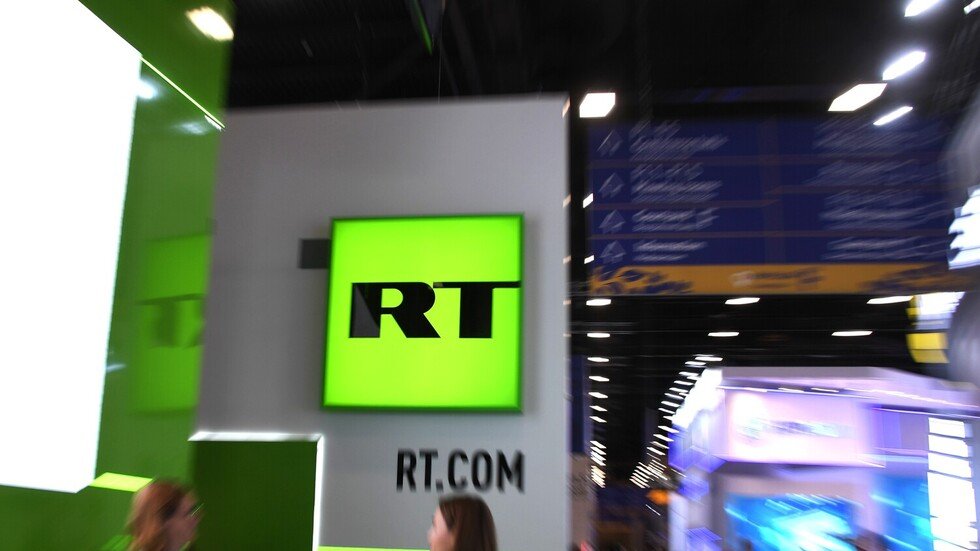 موسكو تعلق على ادعاءات باريس تجاه "RT" و"سبوتنيك"