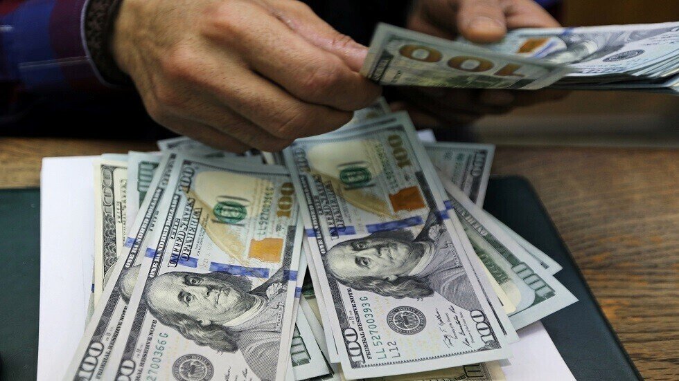 الحكومة العراقية تشجع المهاجرين العراقيين في أوروبا على العودة مقابل قروض مالية